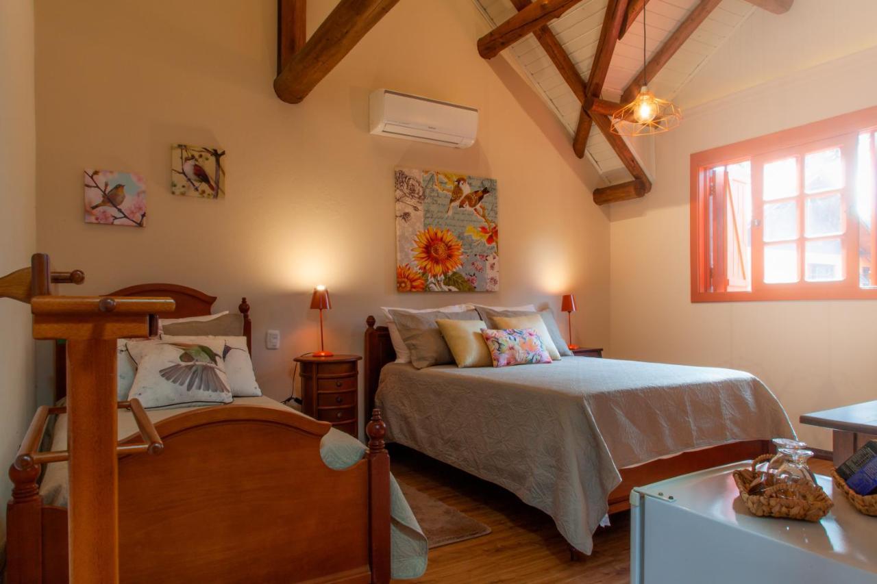 Pousada Vila 505 Канела Екстериор снимка
