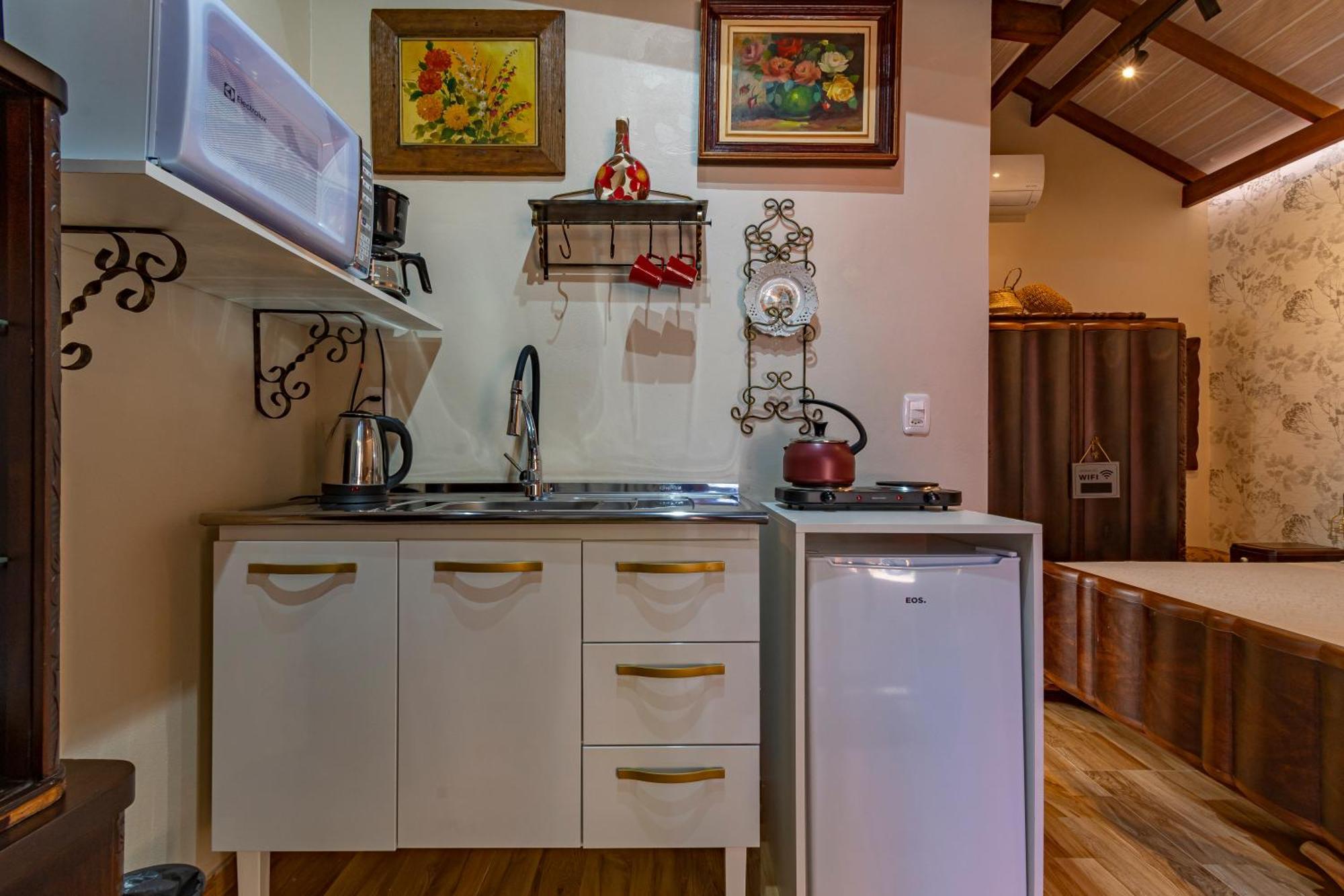 Pousada Vila 505 Канела Екстериор снимка