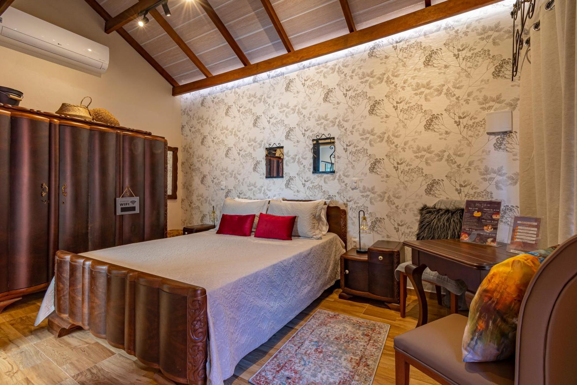 Pousada Vila 505 Канела Екстериор снимка